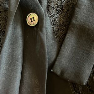 Absolutely stunning lace Valentino blouse